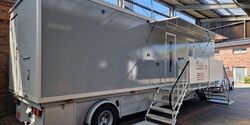 Luxus-Toilettenwagen